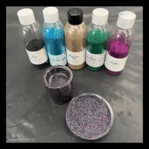 Holographic glitter