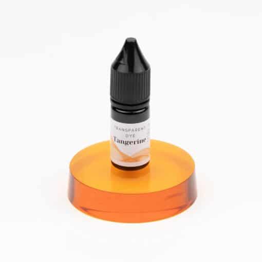 Tangerine dye u resin